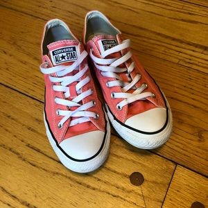 Coral Converse